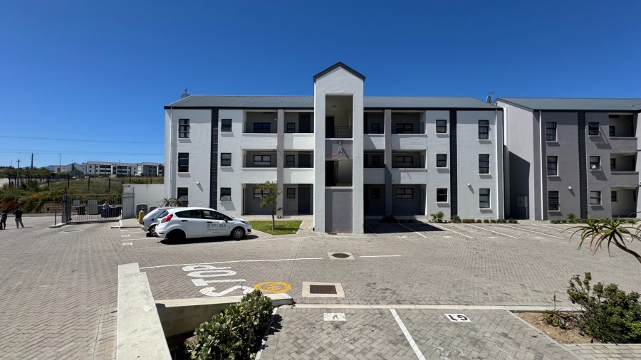 2 Bedroom Property for Sale in Aan de Wijnlanden Western Cape